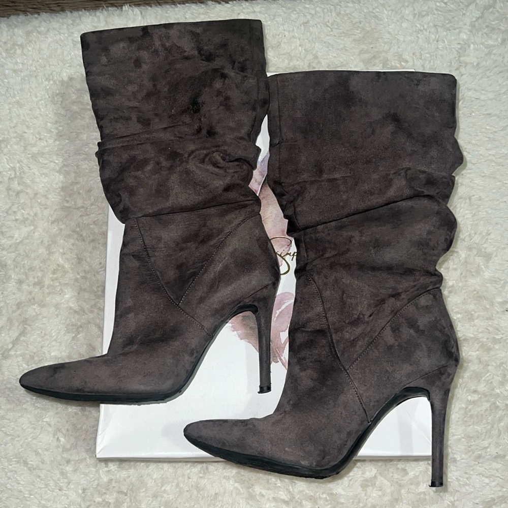 Jessica Simpson Grey suede heeled boots  size 6.5 women’s